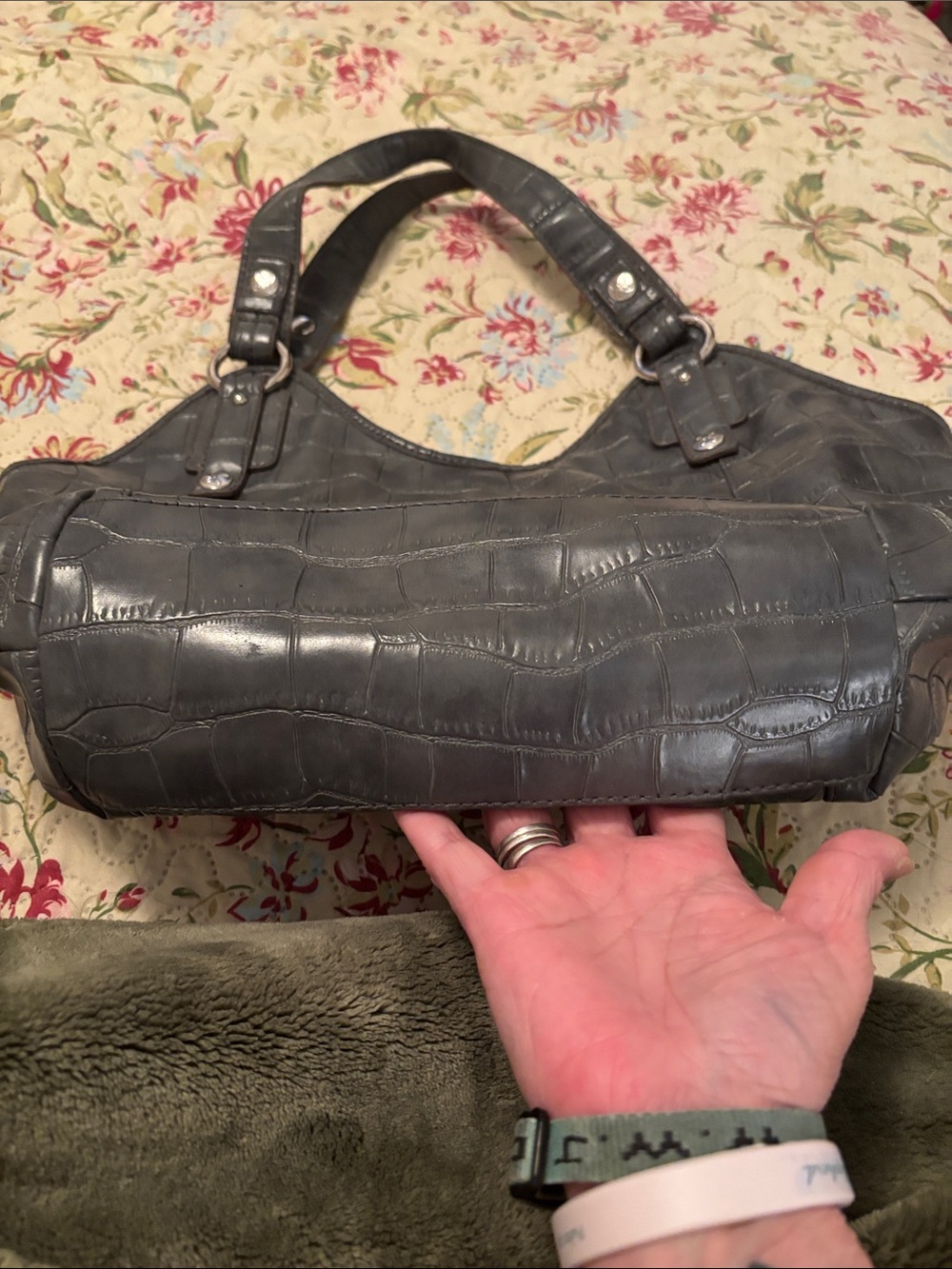 Relic Gray Croc-Embossed Tote Handbag - Picture 7 of 13